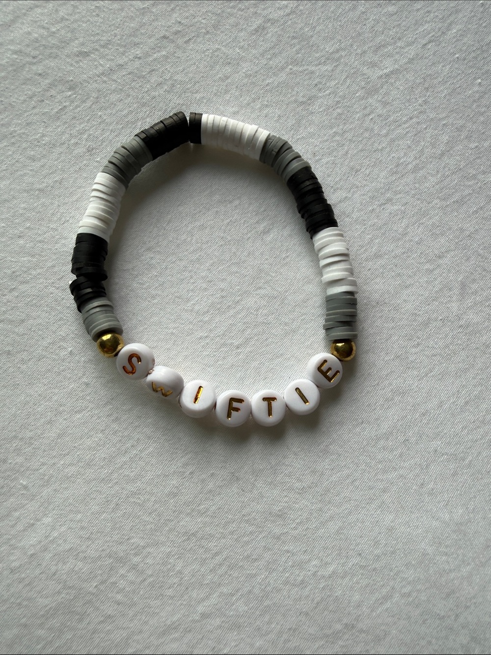 Taylor Swift Eras Tour Friendship Bracelet Set - Picture 2 of 5